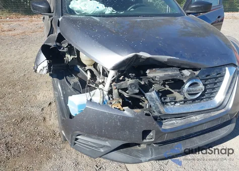 2018 Nissan Kicks Sv from USA, damaged, VIN 3N1CP5CUXJL525191